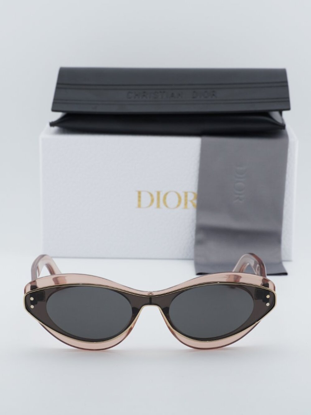 Dior DIORMETEOR B1I 40A0 Cat Eye Sunglasses - Matte Pink/Smoke - Picture 2 of 8